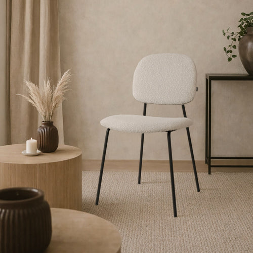 Jasmijn eetkamerstoel bouclé beige - zwart onderstel