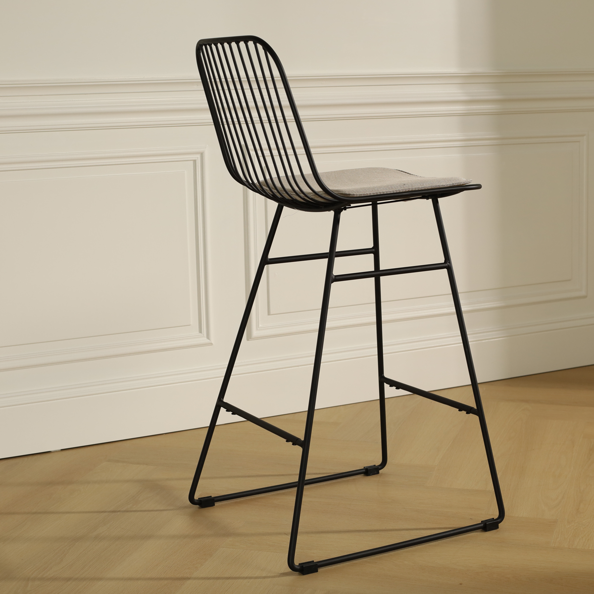 Pelle metalen barkruk zwart - met zitkussen - 65 cm