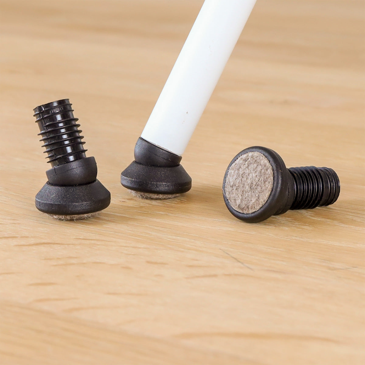 Noa verstelbare stoelpootdop met vilt - set van 4 (1 stoel)