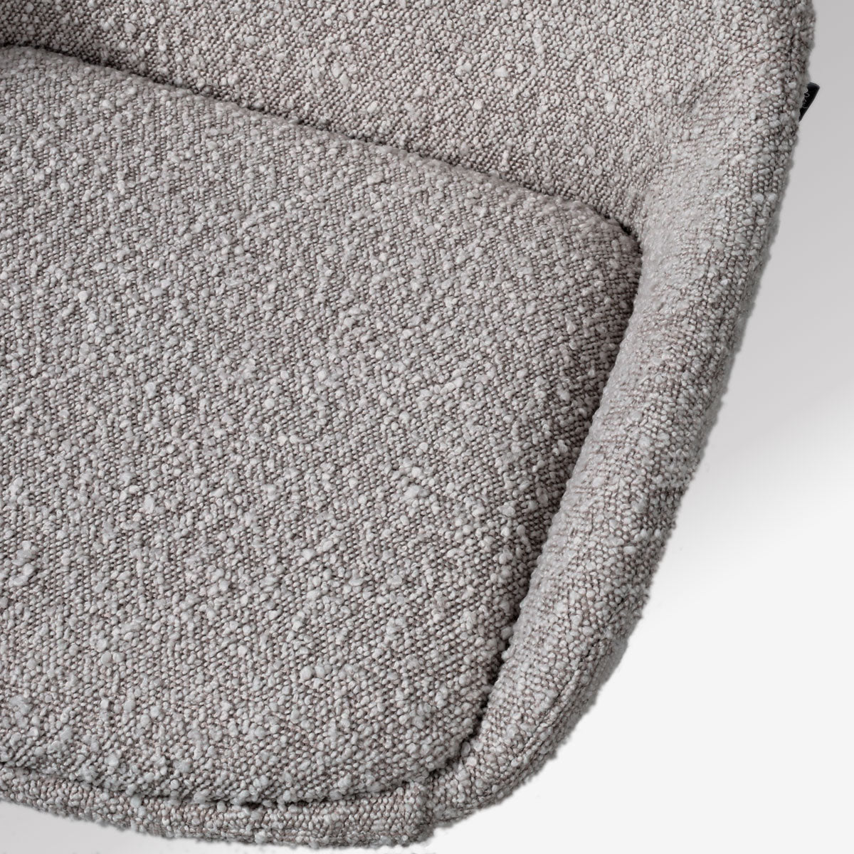 Nora-Isa eetkamerstoel bouclé taupe - wit onderstel