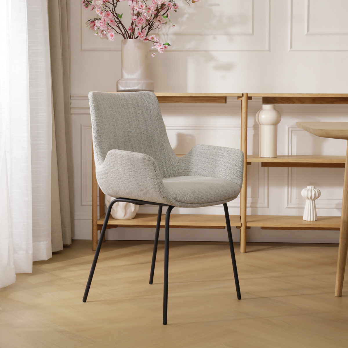 Nora-Eef eetkamerstoel beige gemêleerd - zwart onderstel