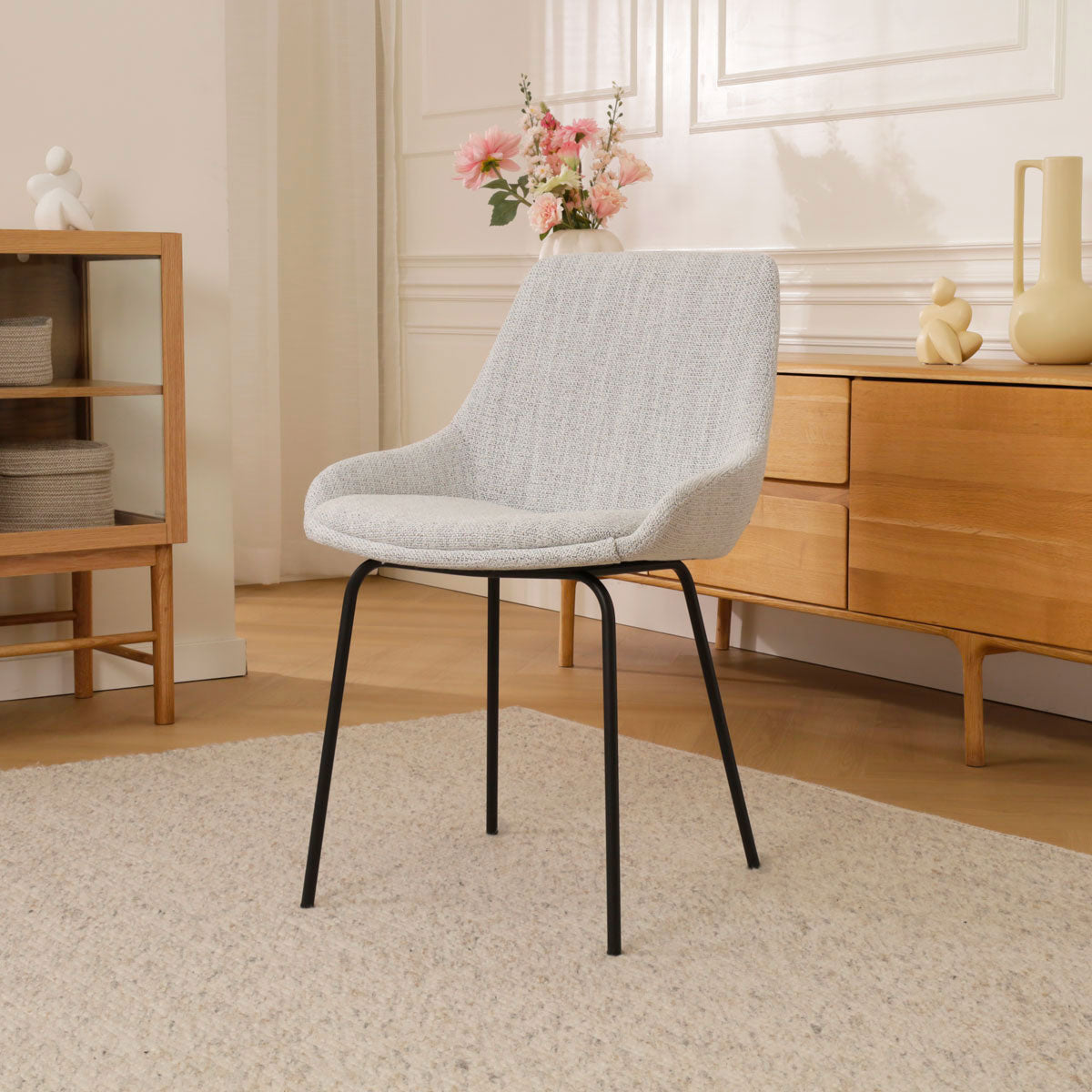 Nora-Isa eetkamerstoel beige gemêleerd - zwart onderstel