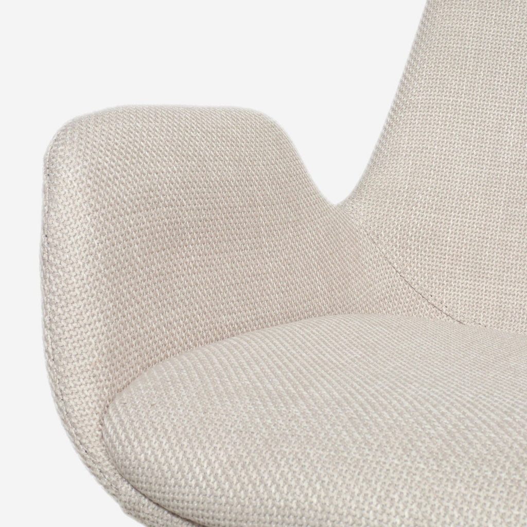 Noor-Eef draaibare eetkamerstoel beige - walnoot houten onderstel