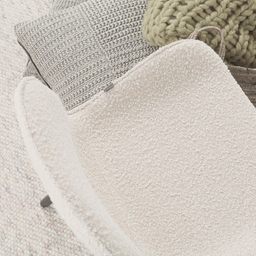 Nora-Fé eetkamerstoel bouclé beige - wit onderstel