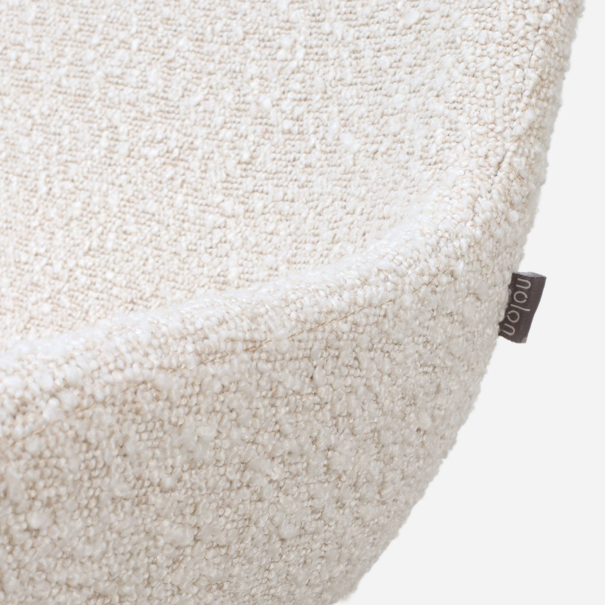 Noa-Isa eetkamerstoel bouclé beige - wit onderstel