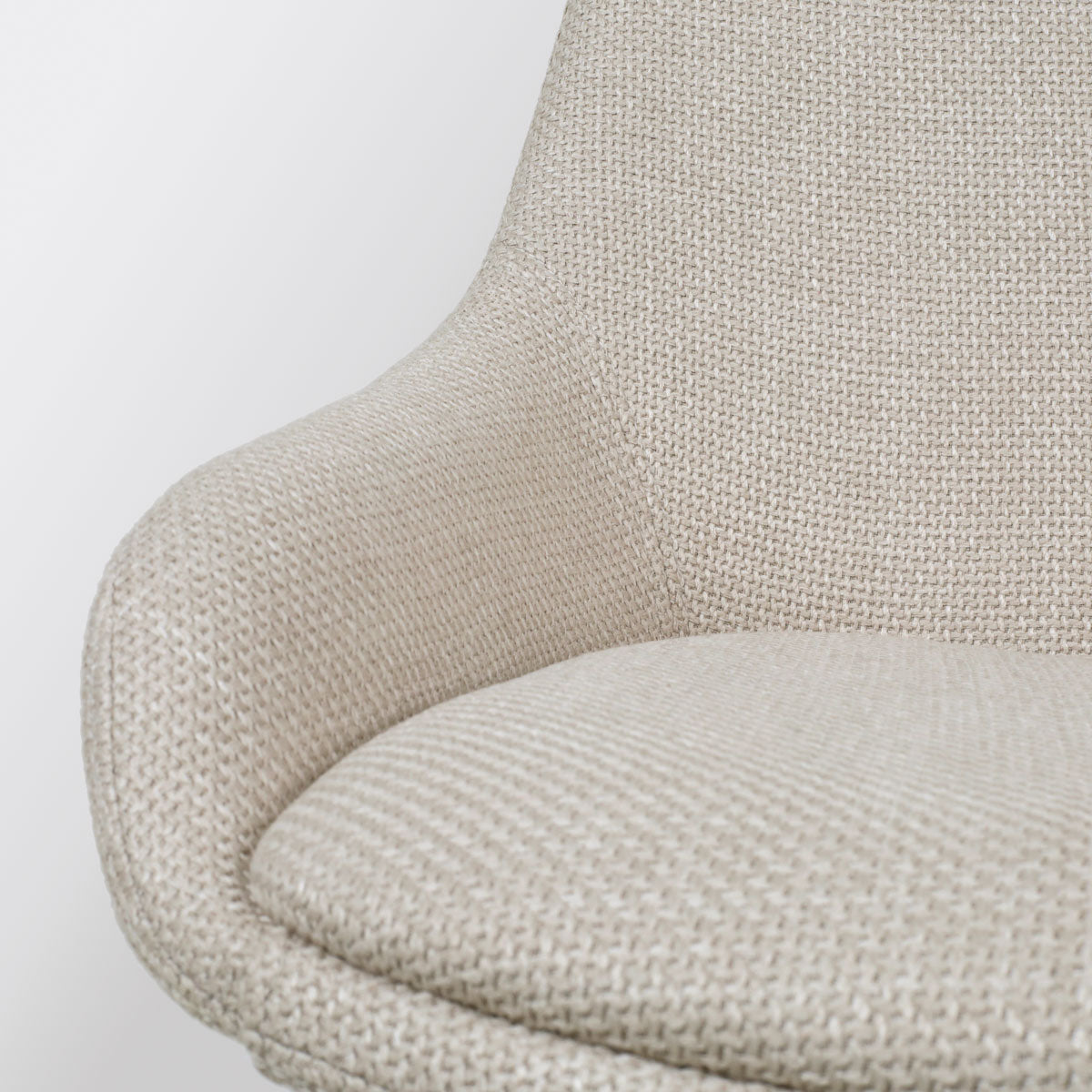 Noor-Isa draaibare eetkamerstoel beige - walnoot houten onderstel