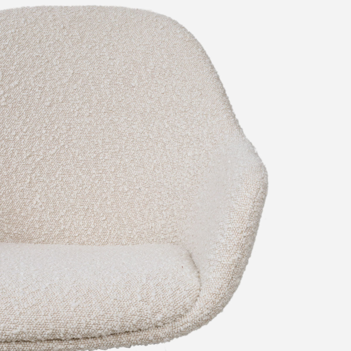 Noa-Mae eetkamerstoel bouclé beige - wit onderstel