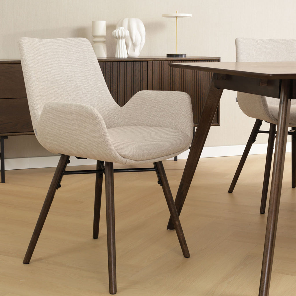 Nena-Eef eetkamerstoel beige - walnoot houten onderstel