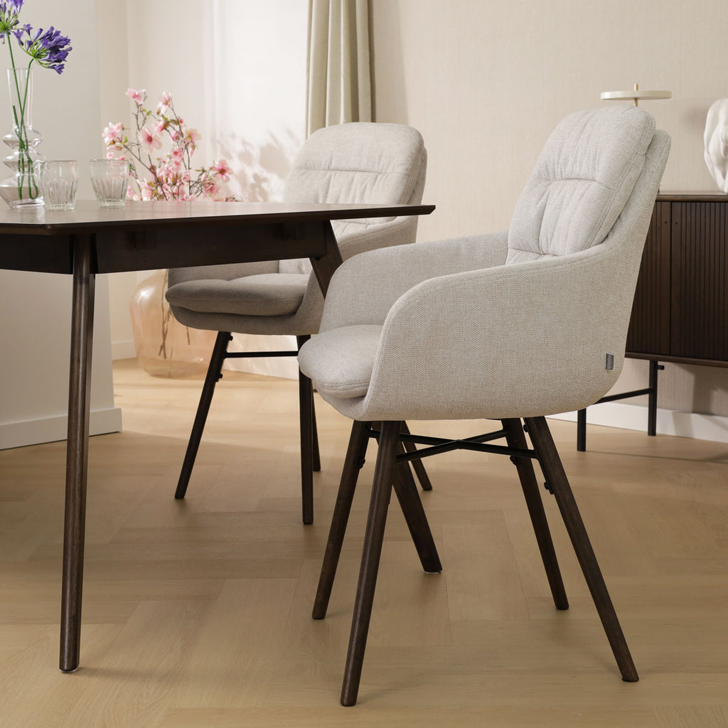 Nena-Mia eetkamerstoel beige - walnoot houten onderstel