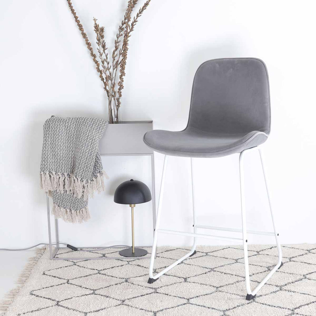 Nino-Fé barkruk velvet grijs - wit onderstel - 65 cm