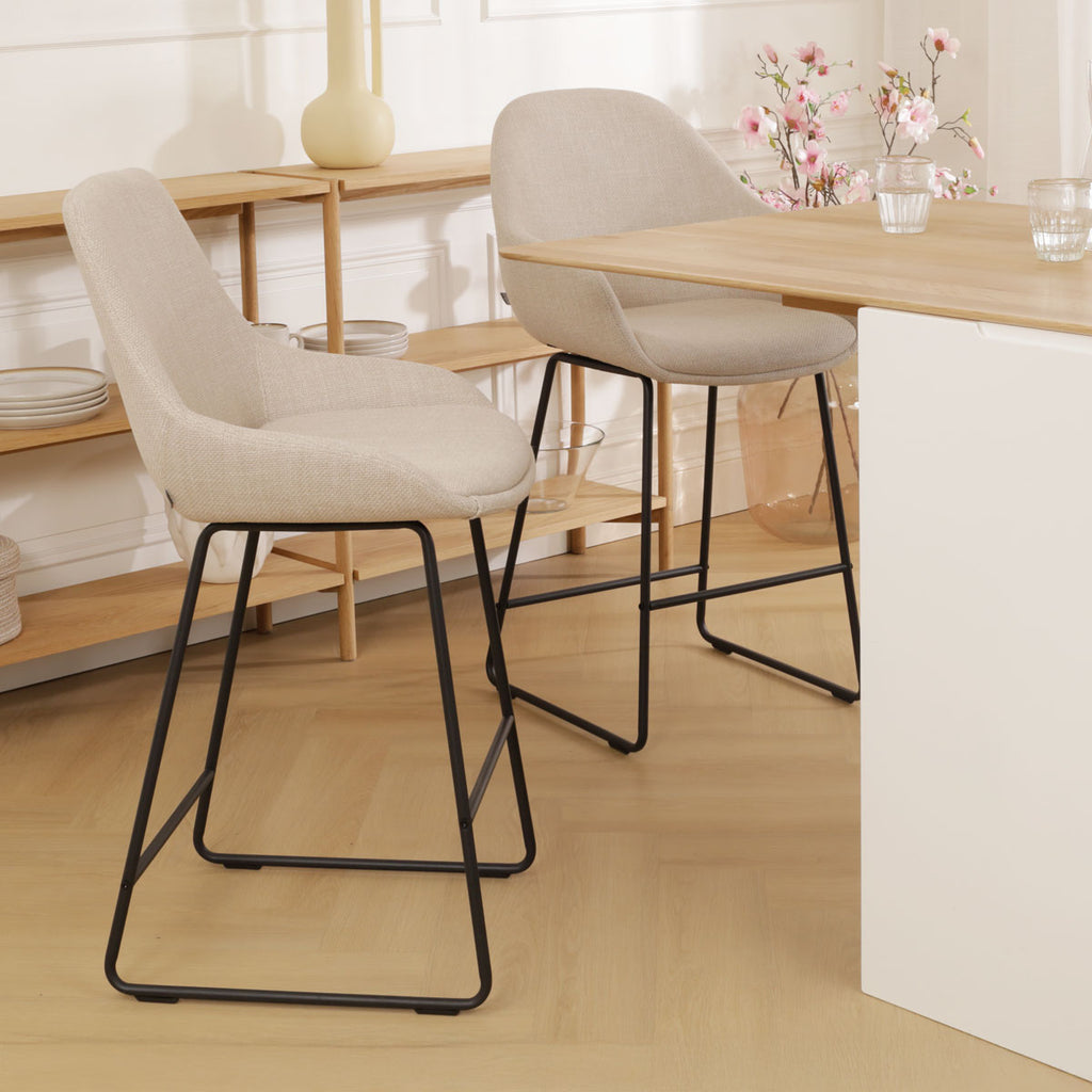 Nino-Isa barkruk beige - zwart onderstel - 65 cm