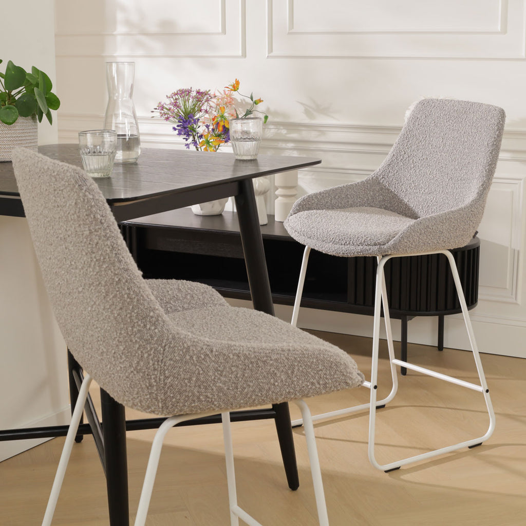 Nino-Isa barkruk bouclé taupe - wit onderstel - 65 cm