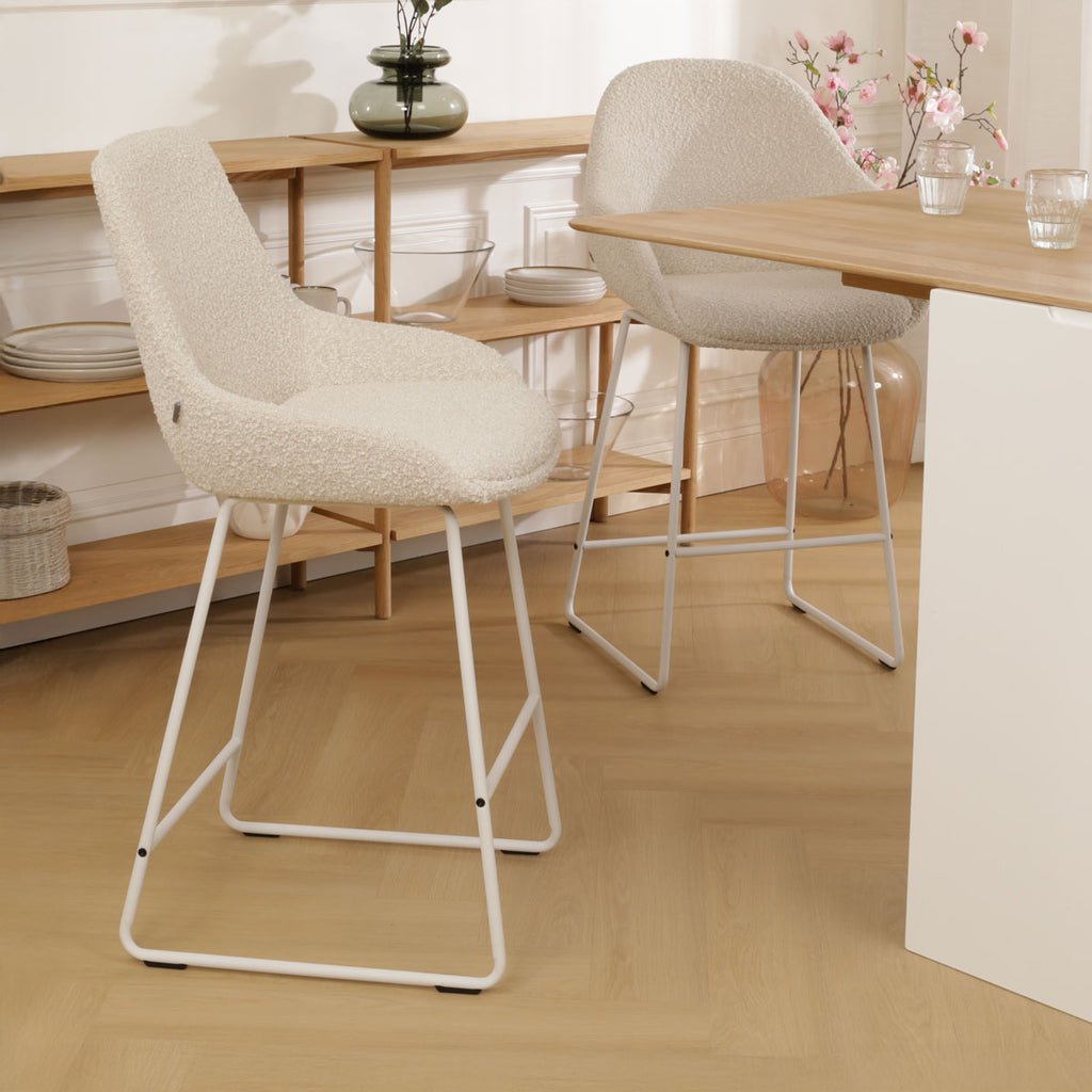 Nino-Isa barkruk bouclé beige - wit onderstel - 75 cm