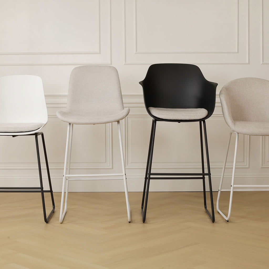 Nino-Liz barkruk zwart met beige zitkussen - zwart onderstel - 75 cm