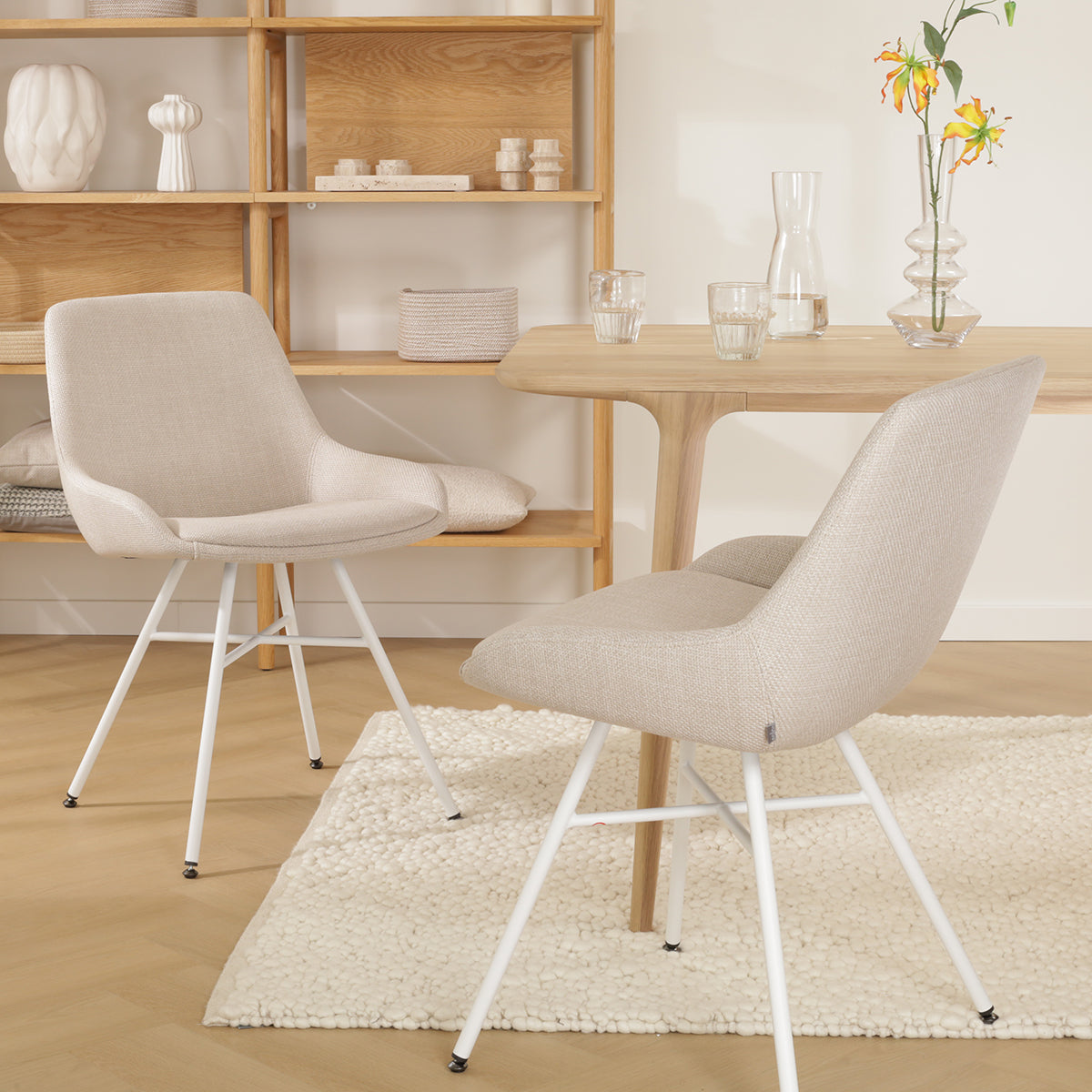 Noa-Isa eetkamerstoel beige - wit onderstel