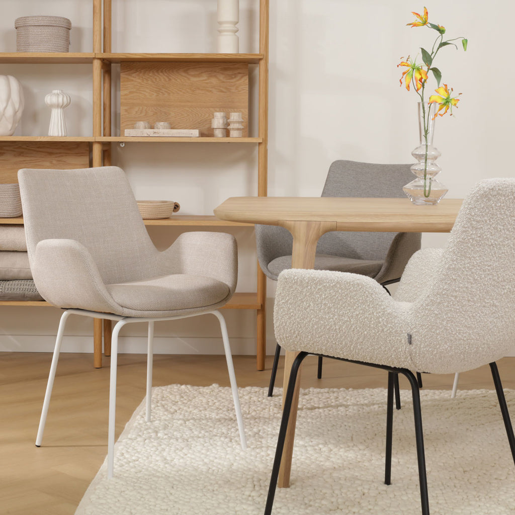 Nora-Eef eetkamerstoel beige - zwart onderstel