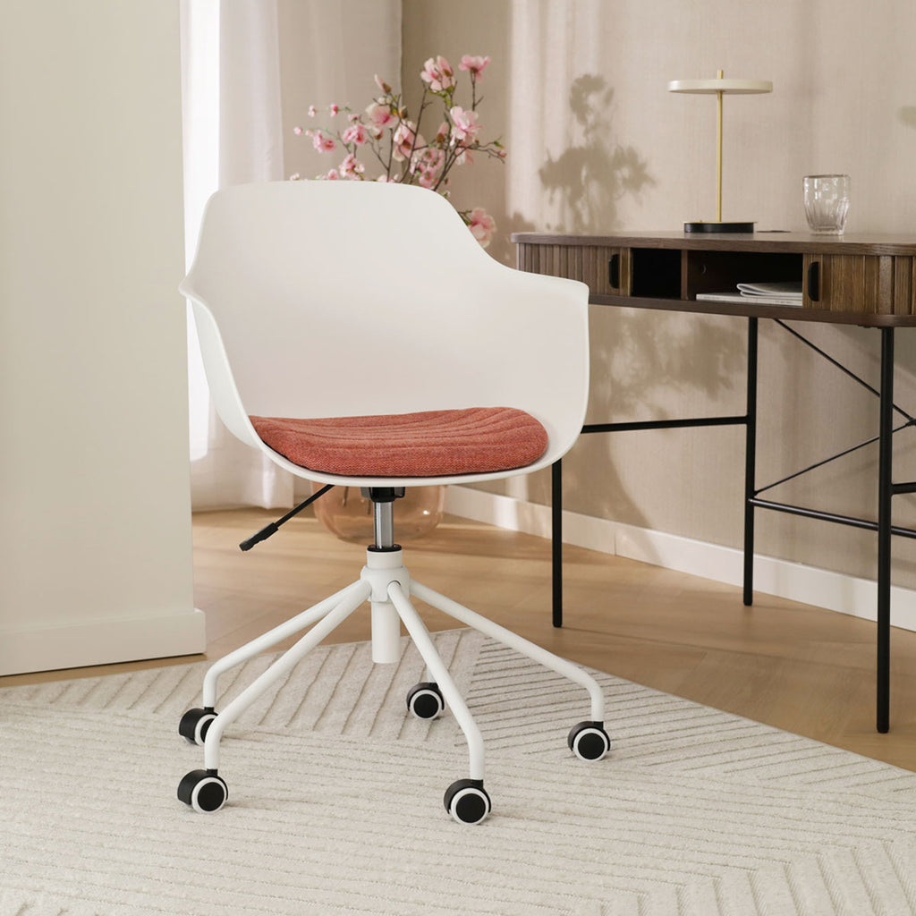 Nout-Liz bureaustoel wit met terracotta rood zitkussen - wit onderstel