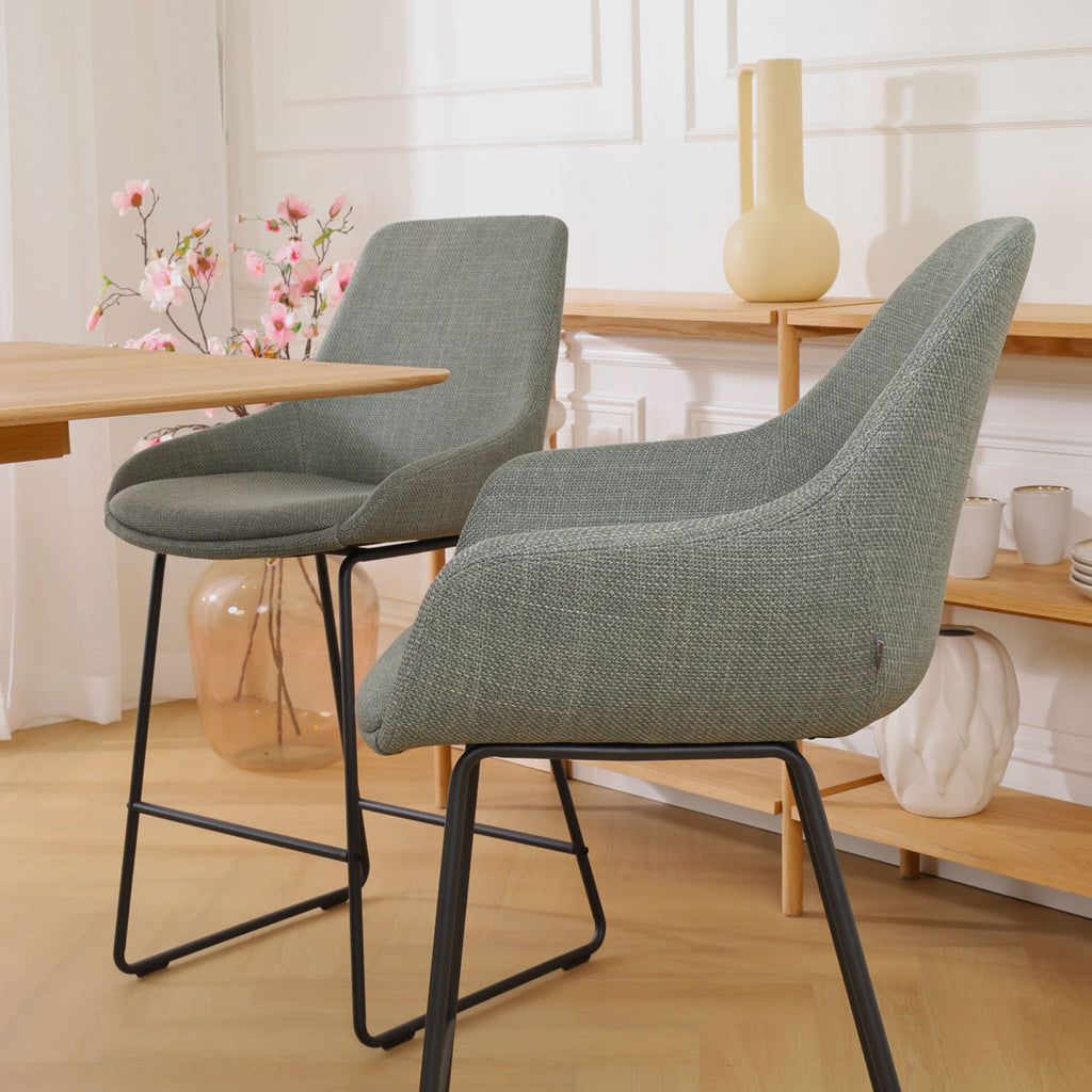 Nino-Mae barkruk saliegroen - zwart onderstel - 65 cm